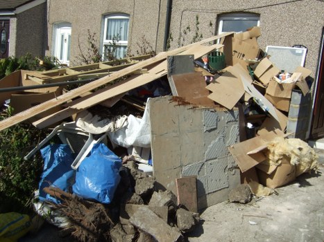 Various skip sizes available for hire in Erith